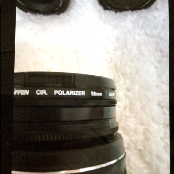 Canon Rebel with two zoom lenses and a wide-angle lens. - Picture 9 of 12